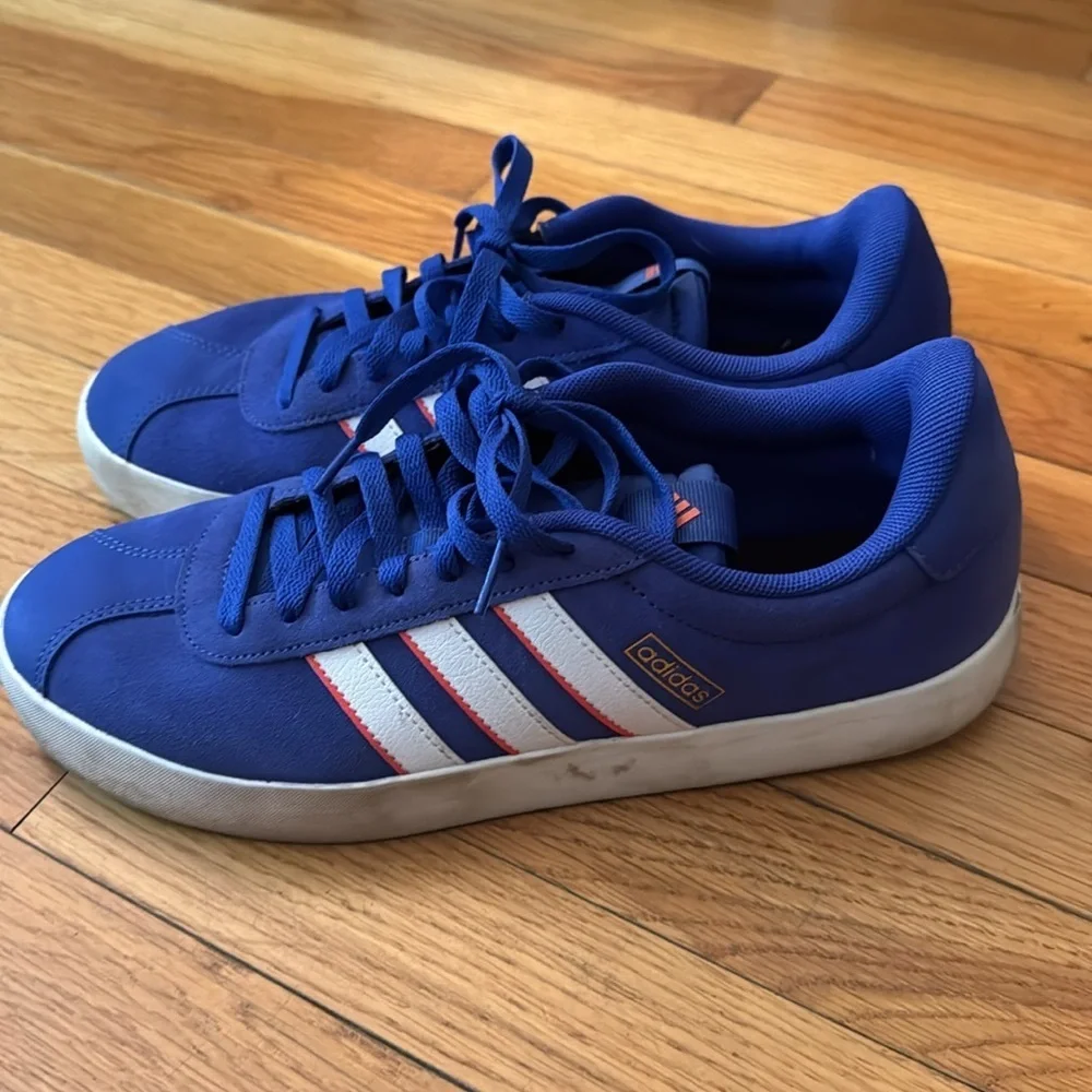 Adidas VL Court 3.0 size 10
